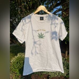 HUF T-shirt